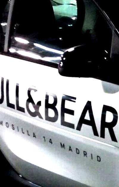 decoracion de vehiculos - pull & bear
